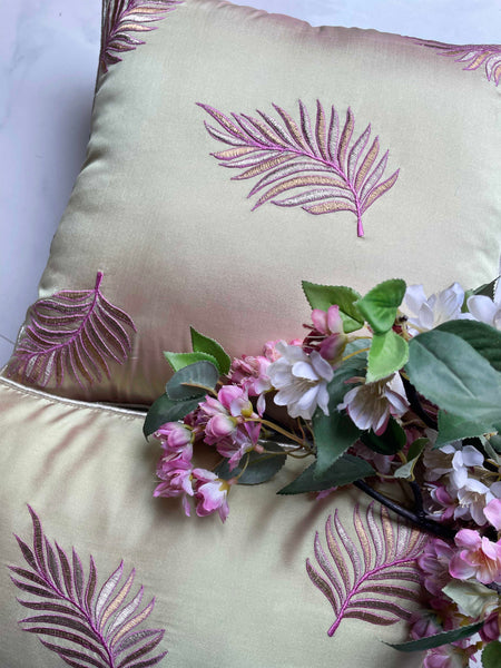 Pistachio Green Leaf Cushion Cover
